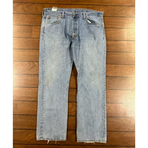 Levis 501 Jeans 38/30 - Snygga vintage Levis 501 jeans i storlek 38/30! Bara att skriva om du undrar över något🙏