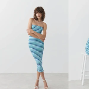 Randig klänning  - Säljer denna fantastiskt fina klänning från Gina tricot. Inköpspris är 300kr och den är aldrig använd. Köparen står för frakt. 