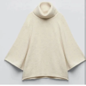 Stickad zara tröja - Så fin eftertraktad tröja från zara som knappt har används, andra bilden är lånad🪩💋🍸🌟