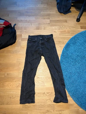 Weekday Jeans herr 28/30 - Säljer mina Jeans då jag växt ur dom. Nyskick och kostade mig 600kr nya. 