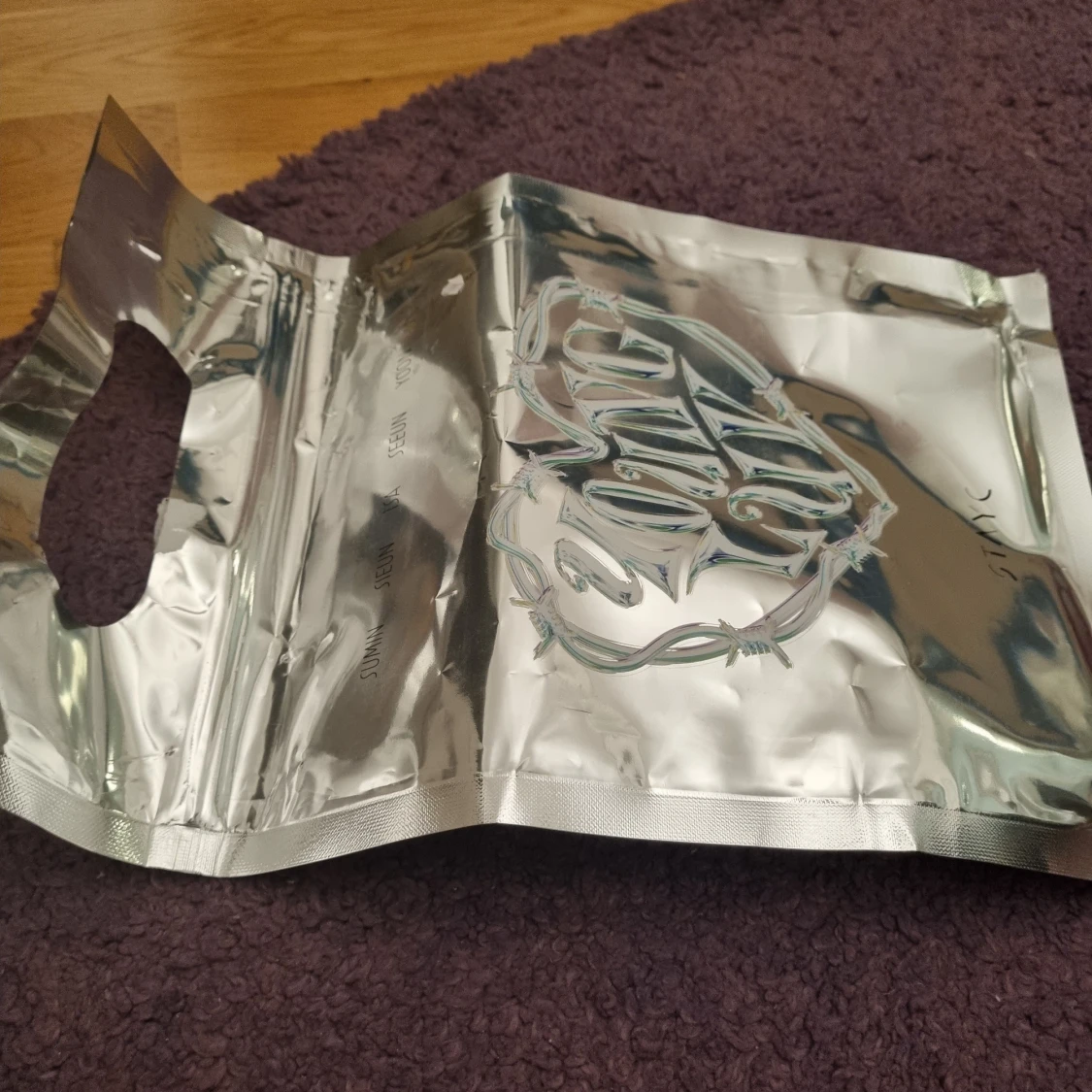 STAYC young luv album - 90