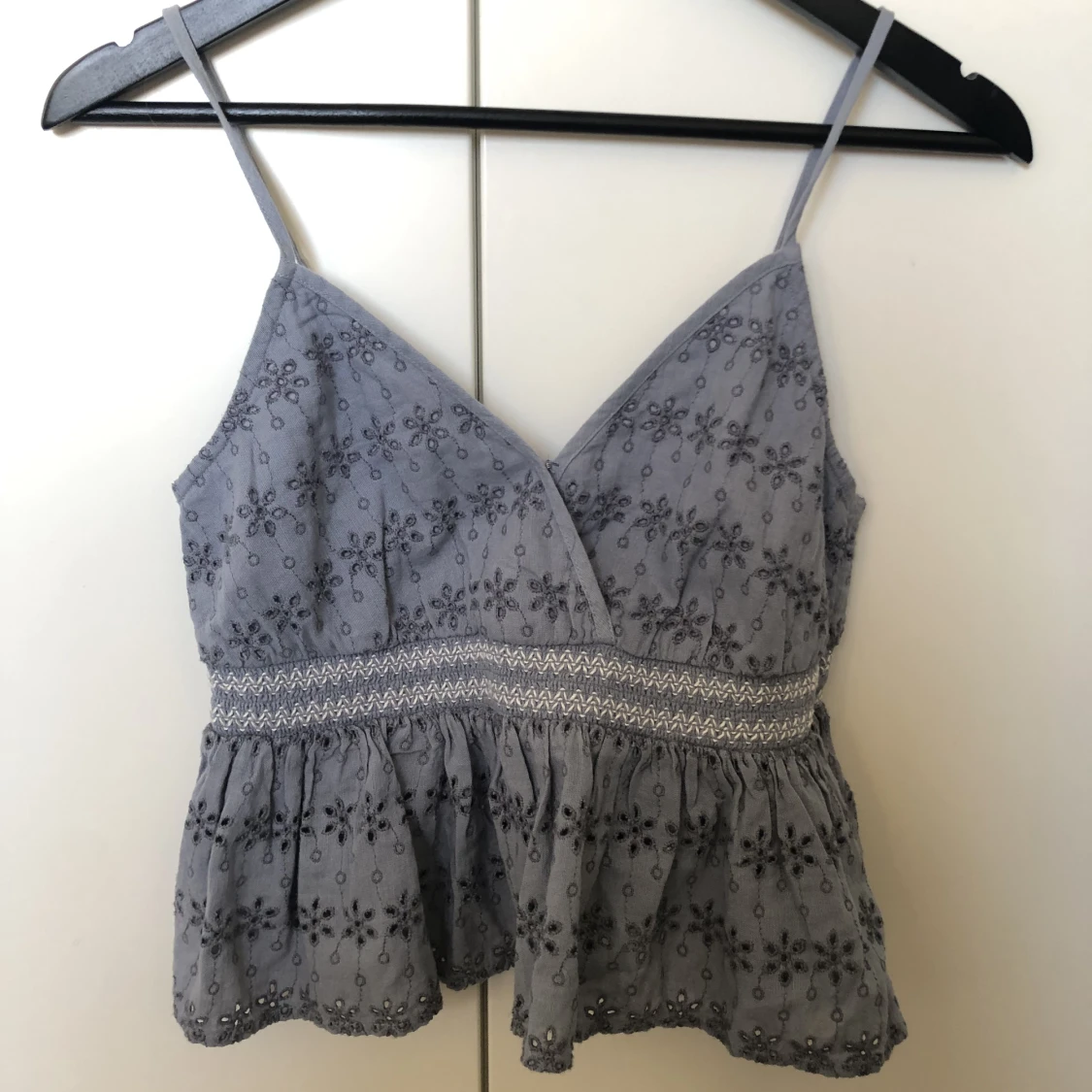 BlĂ„tt American Eagle linneđđ