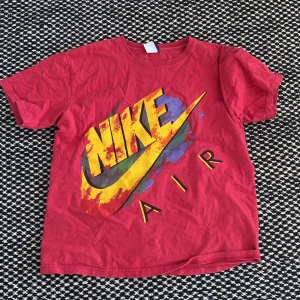 Nike T-shirt  - Fint skick!