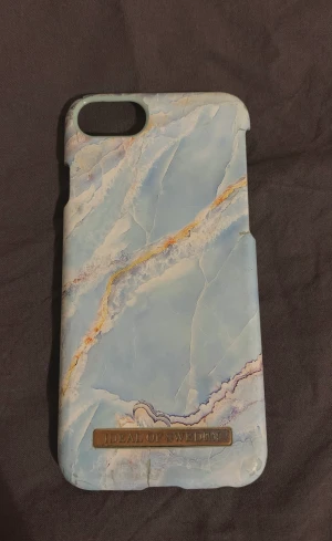 Mobilskal  - Har nytt mobil som skalen inte passar till