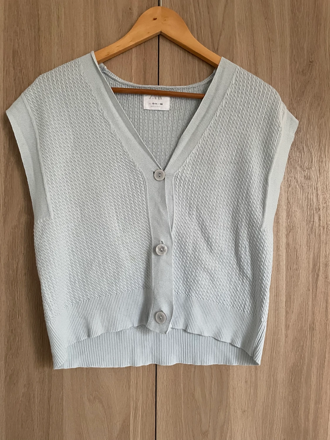 Stickad ärmlös Zara