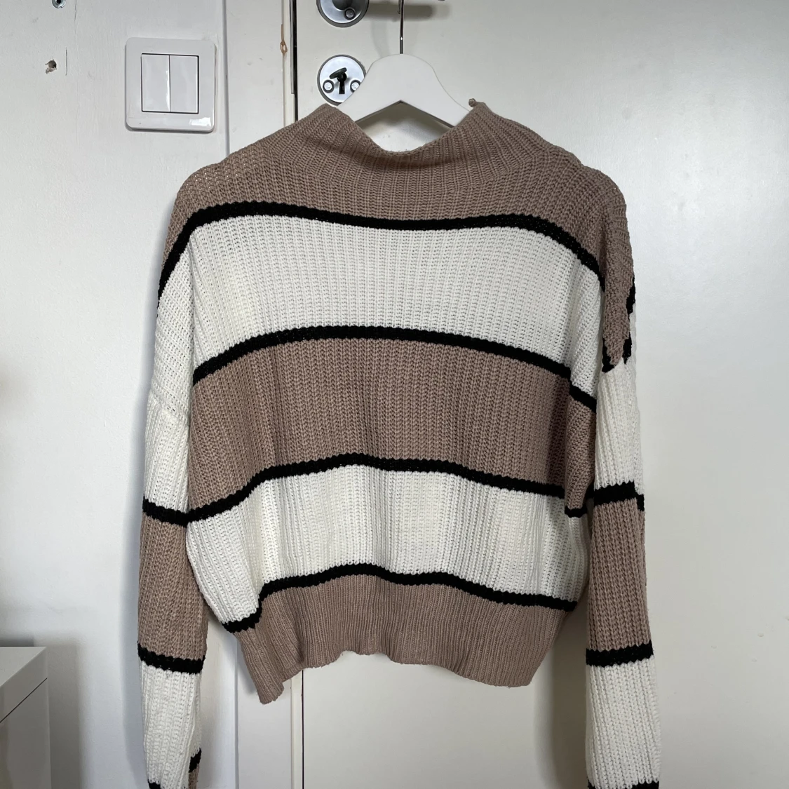 Stickad tröja