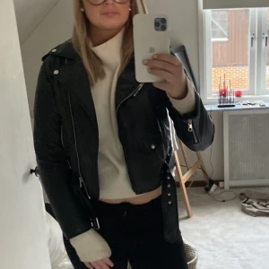 skinnjacka  - skinnjacka från zara❤️‍🔥