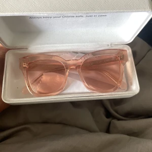 Chimiglasögon - Säljer dessa as balla råsa chimis i 08 modellen. Helt som nya.💗