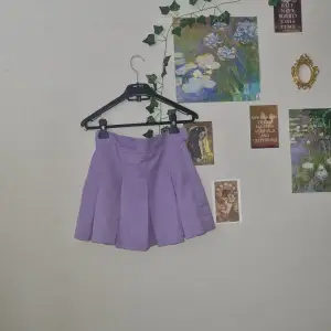 söt kjol från H&M, perfekt till sommaren! 💌