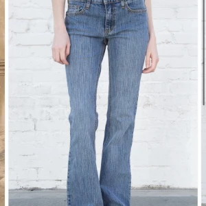 Brandy melville jeans - Brielle 90s-s/m. Använt fåtal gånger