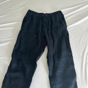 Linnebyxor H&M - Säljer dessa populära linnebyxor från H&M, använda en gång❤️
