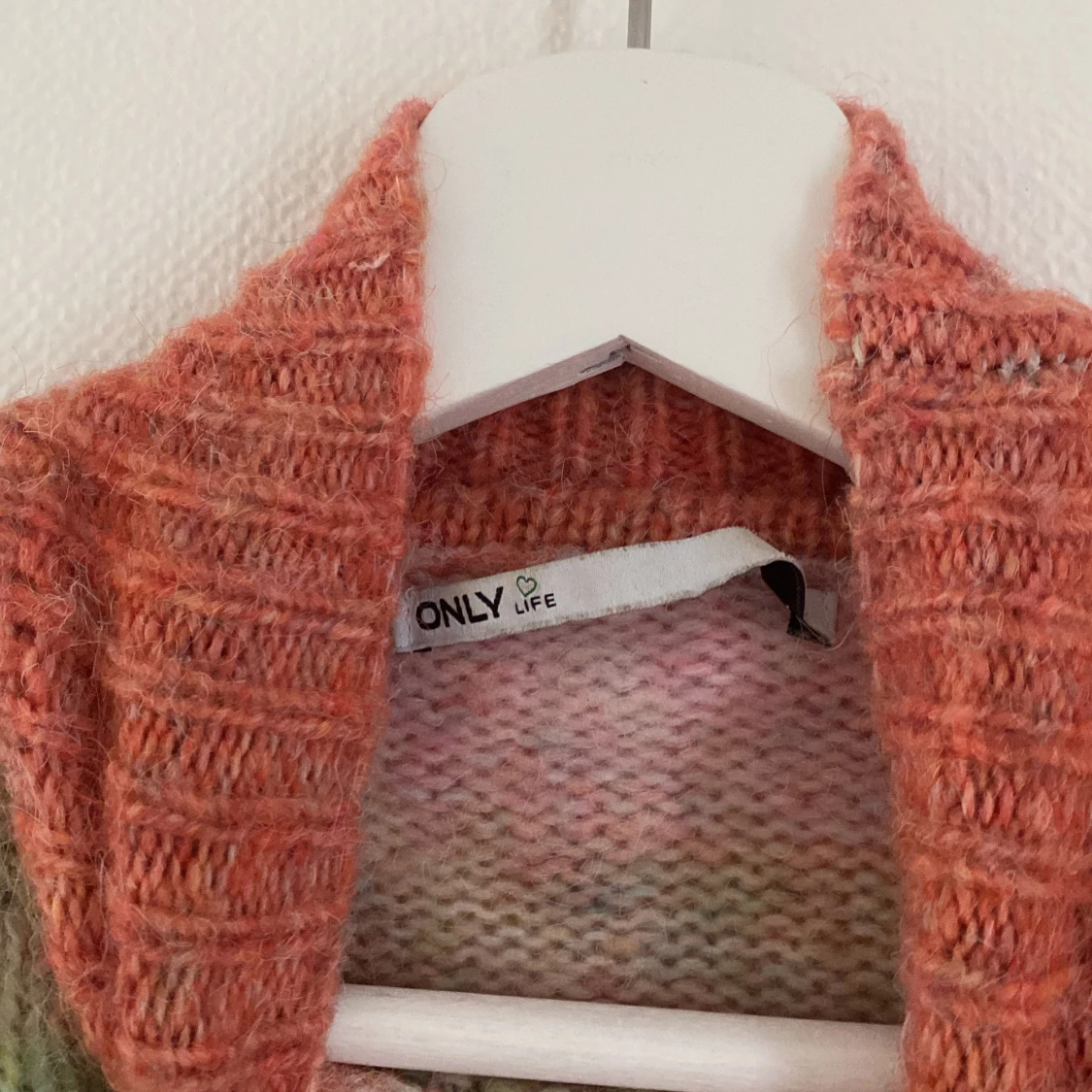 Stickad tröja  - 91