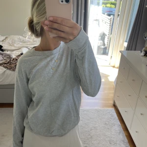 Sweatshirt - Fin sweatshirt! Fint skick