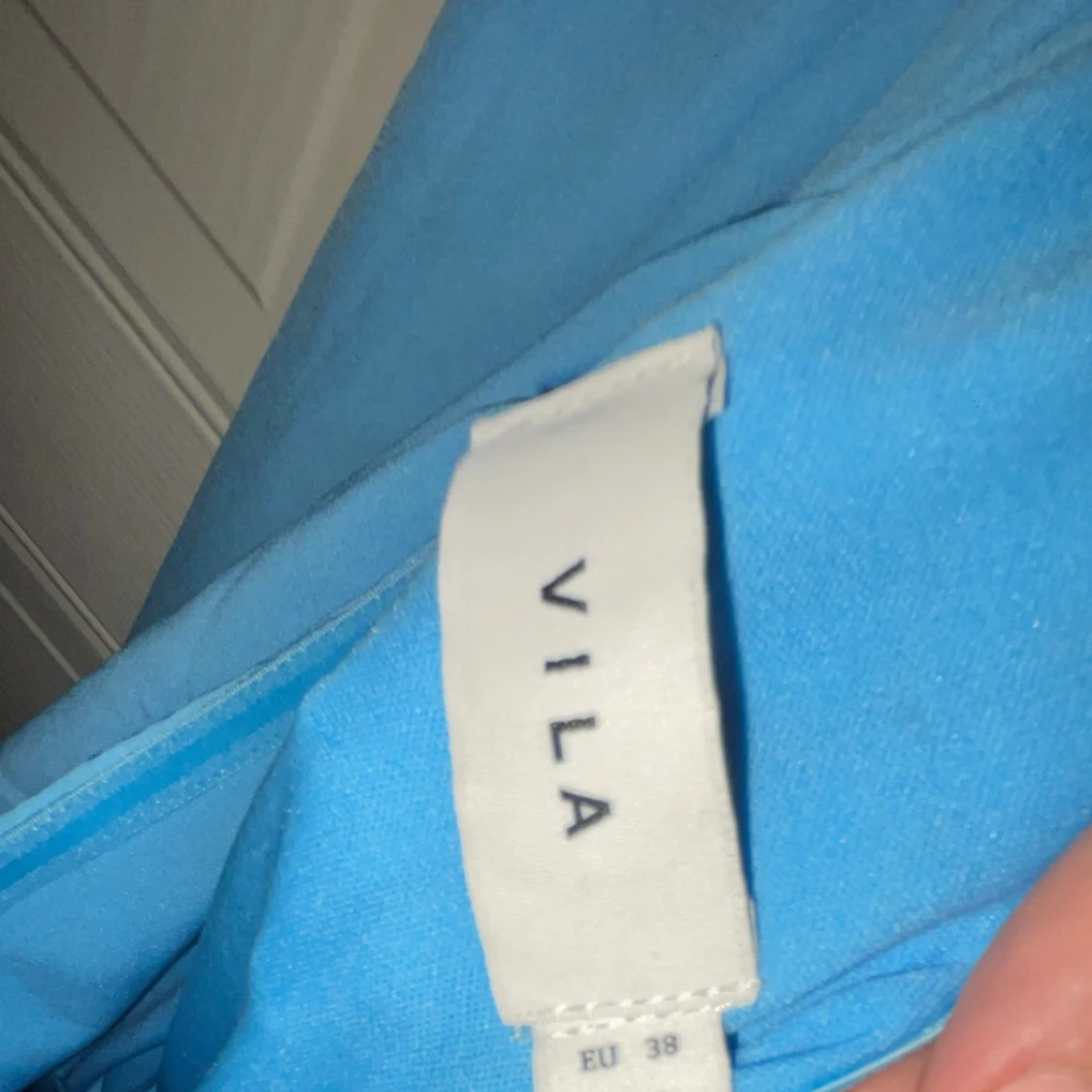 Blå onesleeve klänning - VILA - 90