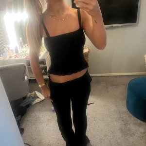 Topp - Så söt topp från hm, används inte och säljs därav