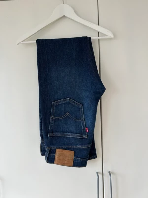 LEVIS 514 - Bra skick Köpta för 1200kr 