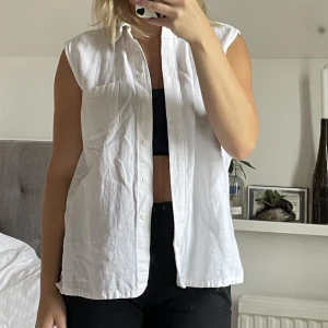 Skjorta - Helt ny!! Säljer pga får ej användning av den!!