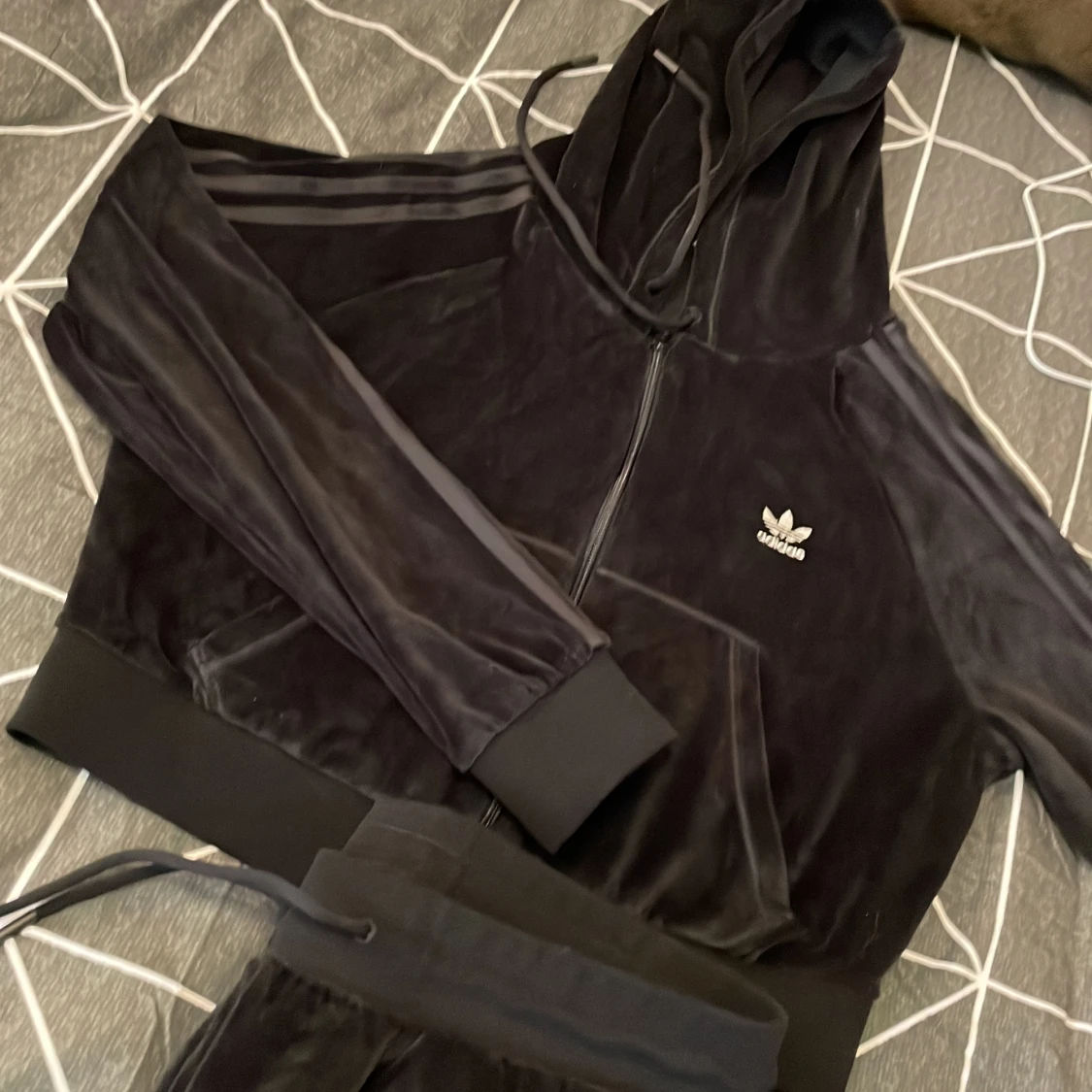 Adidas velour set - 90