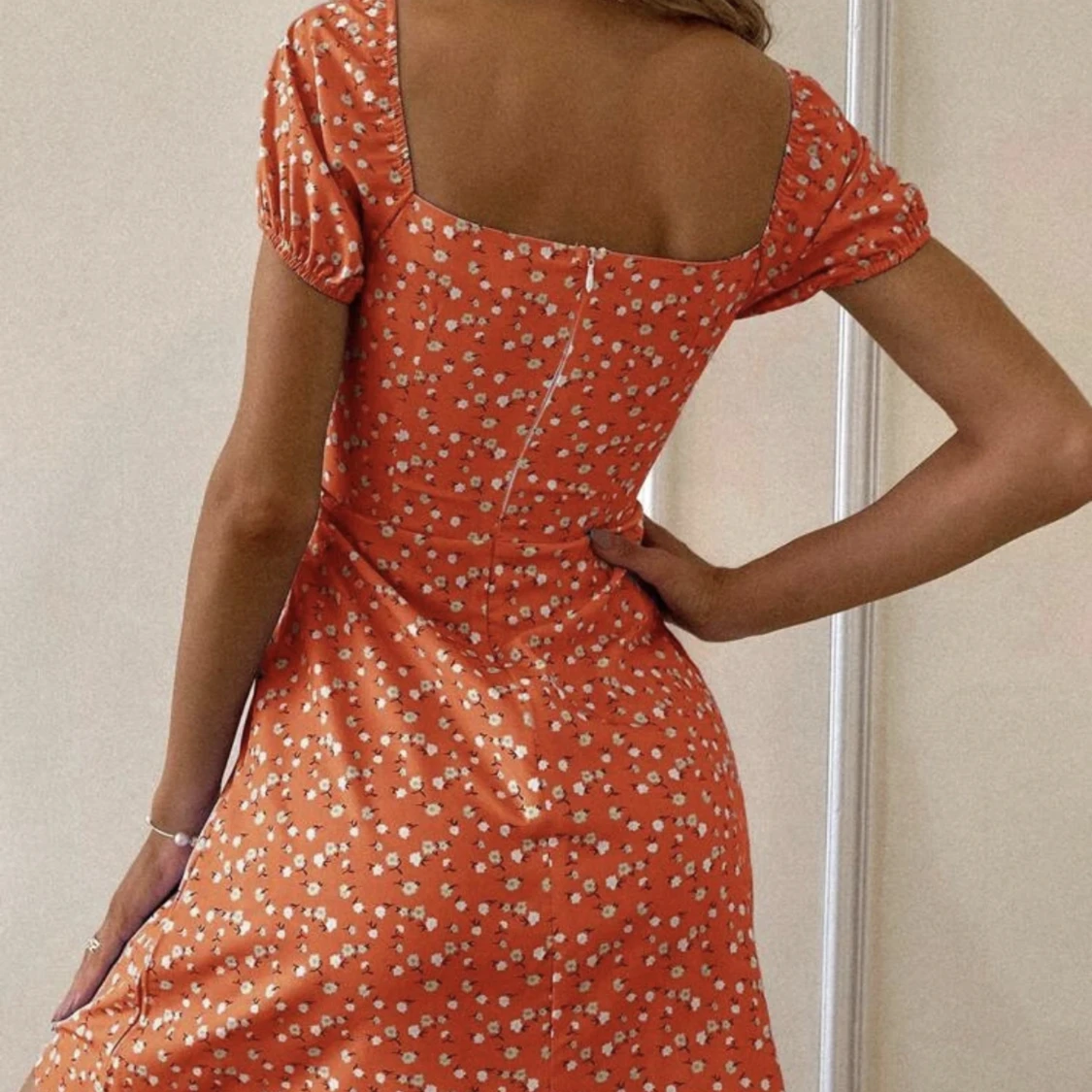 Orange klänning  - 90