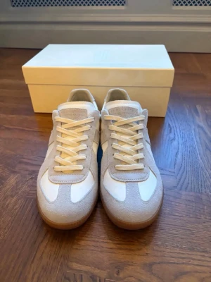 Maison margielas  - Maison margiela skor. Passar även 42 ni vet varför priset är som den är