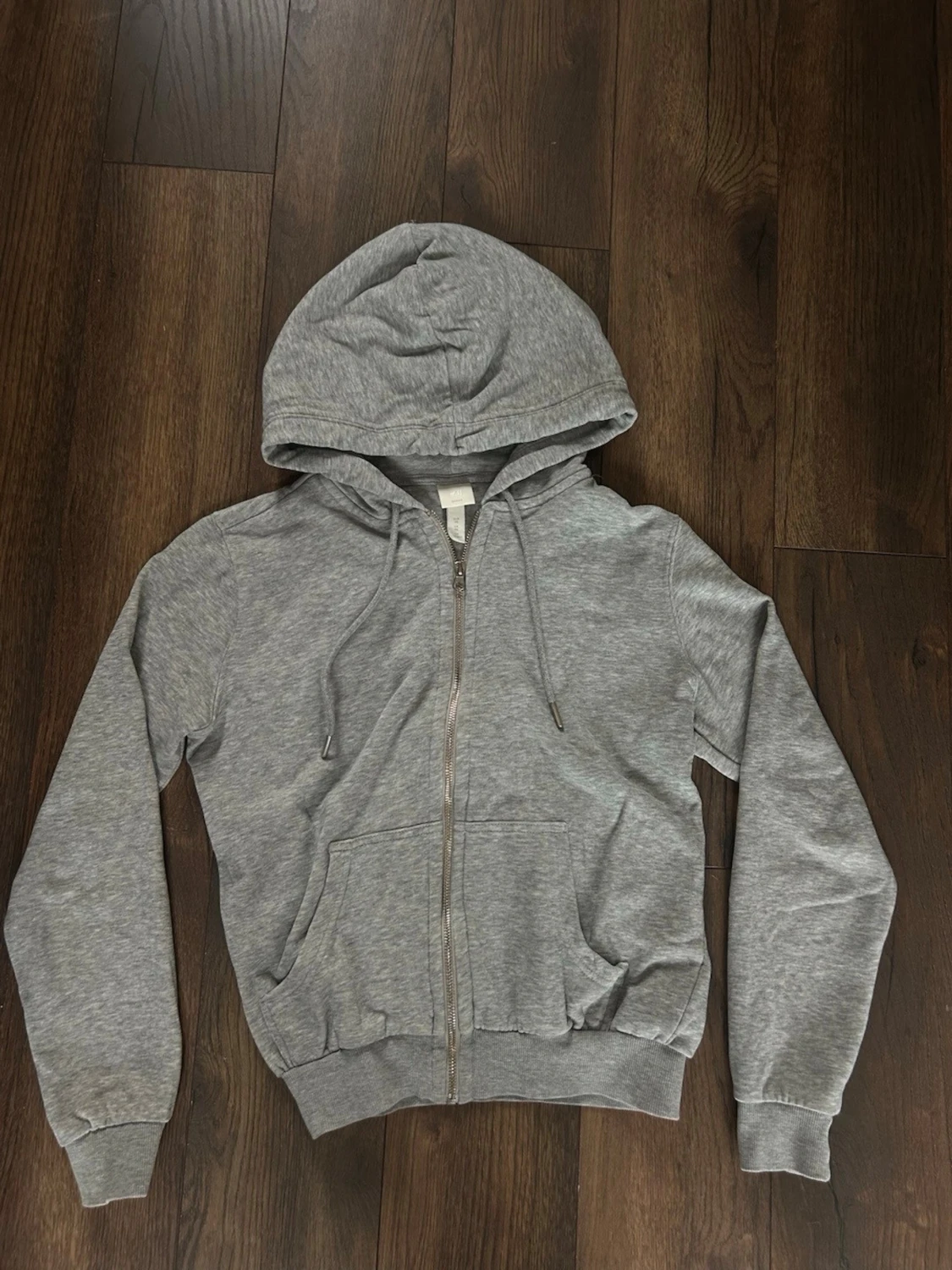 Ljusgrå zip hoodie - 4