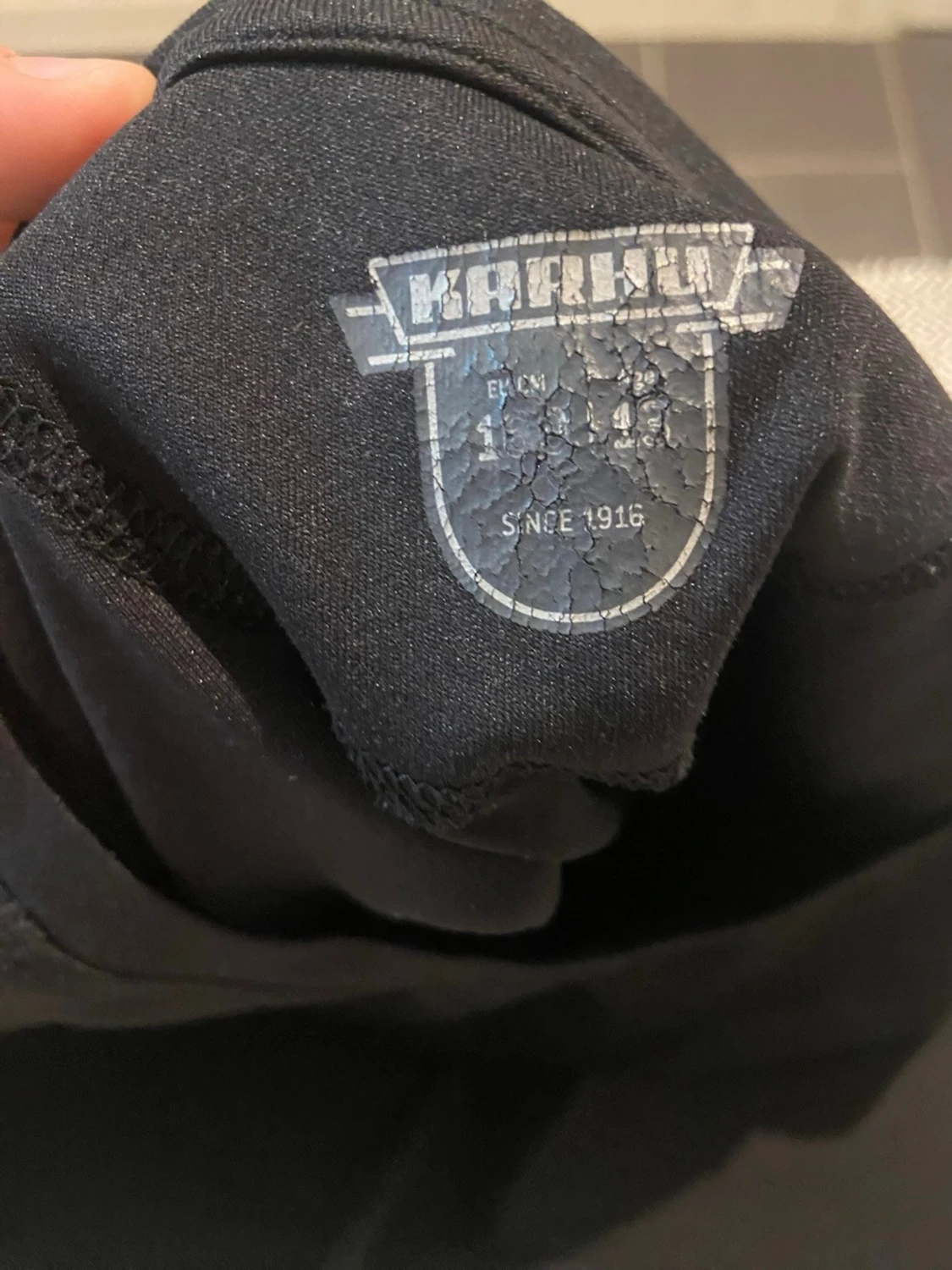 Svart sportig t-shirt - 3