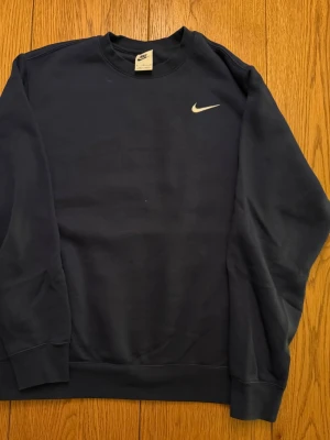 Nike Crewneck - Nike Crewneck, Storlek M, mycket bra skick!