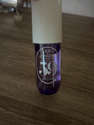 Sol de Janeiro 59  Mist - Sol de Janeiro 59 Mist enbart testade. Den är som ny!