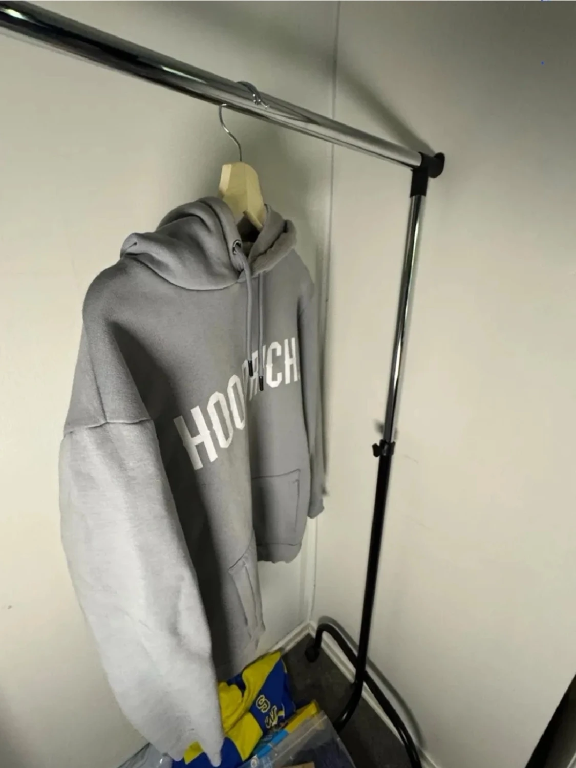 Grå HOODRICH hoodie med tryck - 1