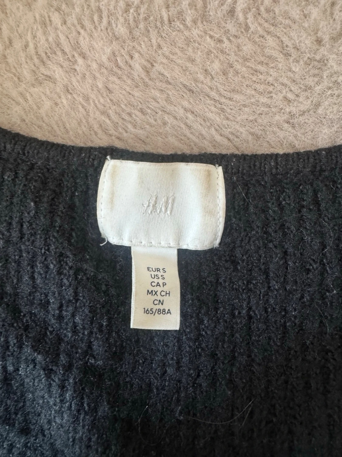 Svart stickad tröja från H&M - 1