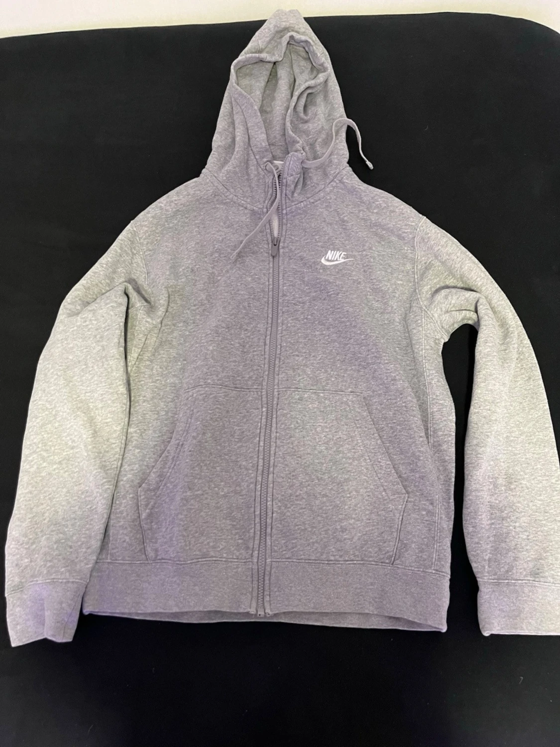 Grå zip hoodie från Nike