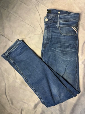Replay Anbass - Replay Anbass jeans | Storlek 31/32 | lappen där de står modell är borta |