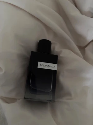 YSL EDP 15ML - YSL EDP FÖR ENDAST 30kr! 15ML