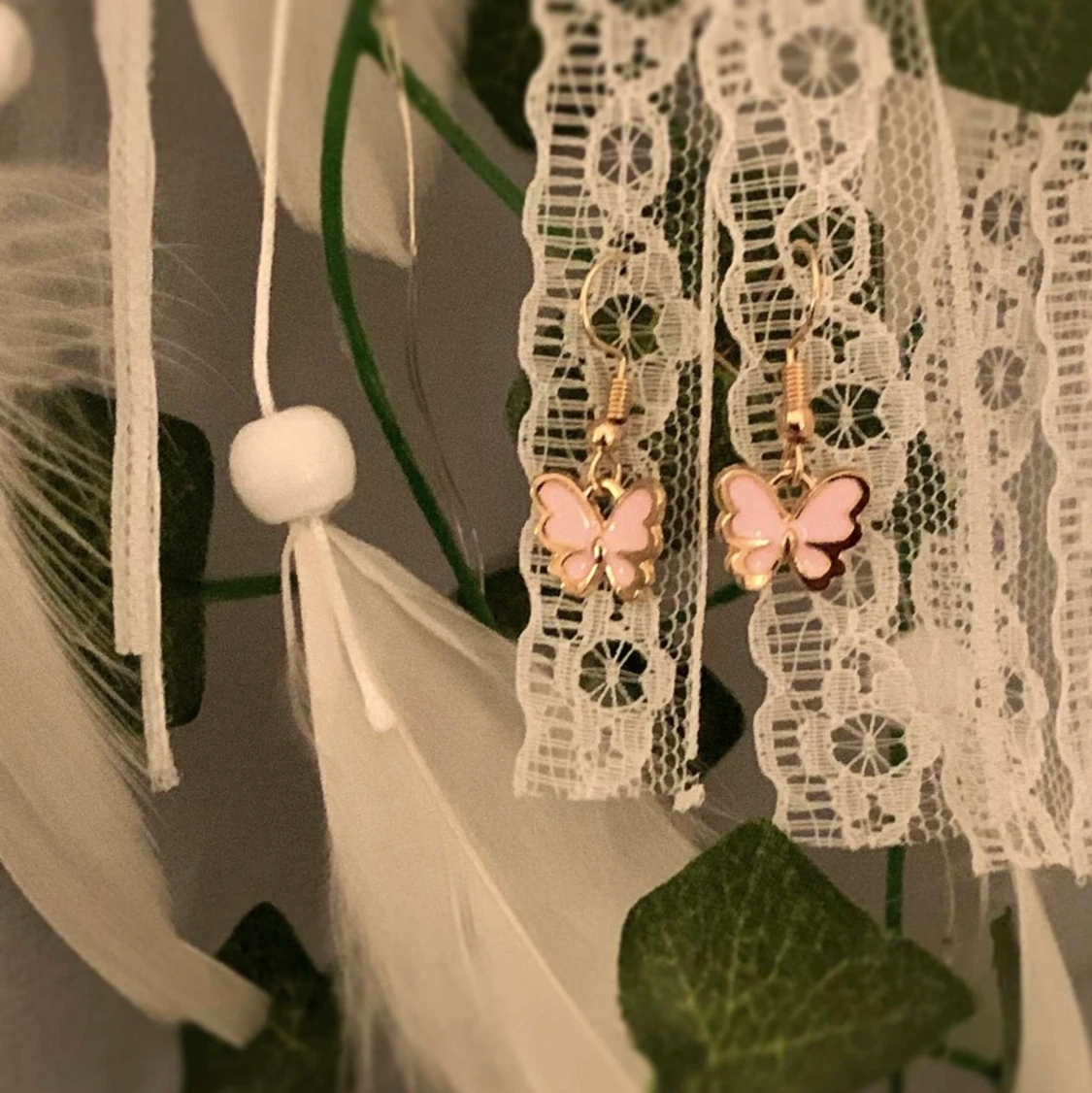 Butterfly stud earrings!⚡️💗