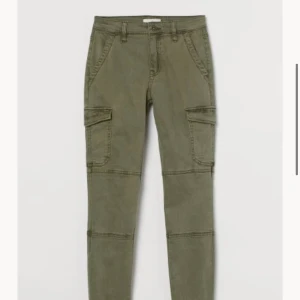 Cargo byxor - Cargo byxor från hm. Helt nya oanvända. Strl s