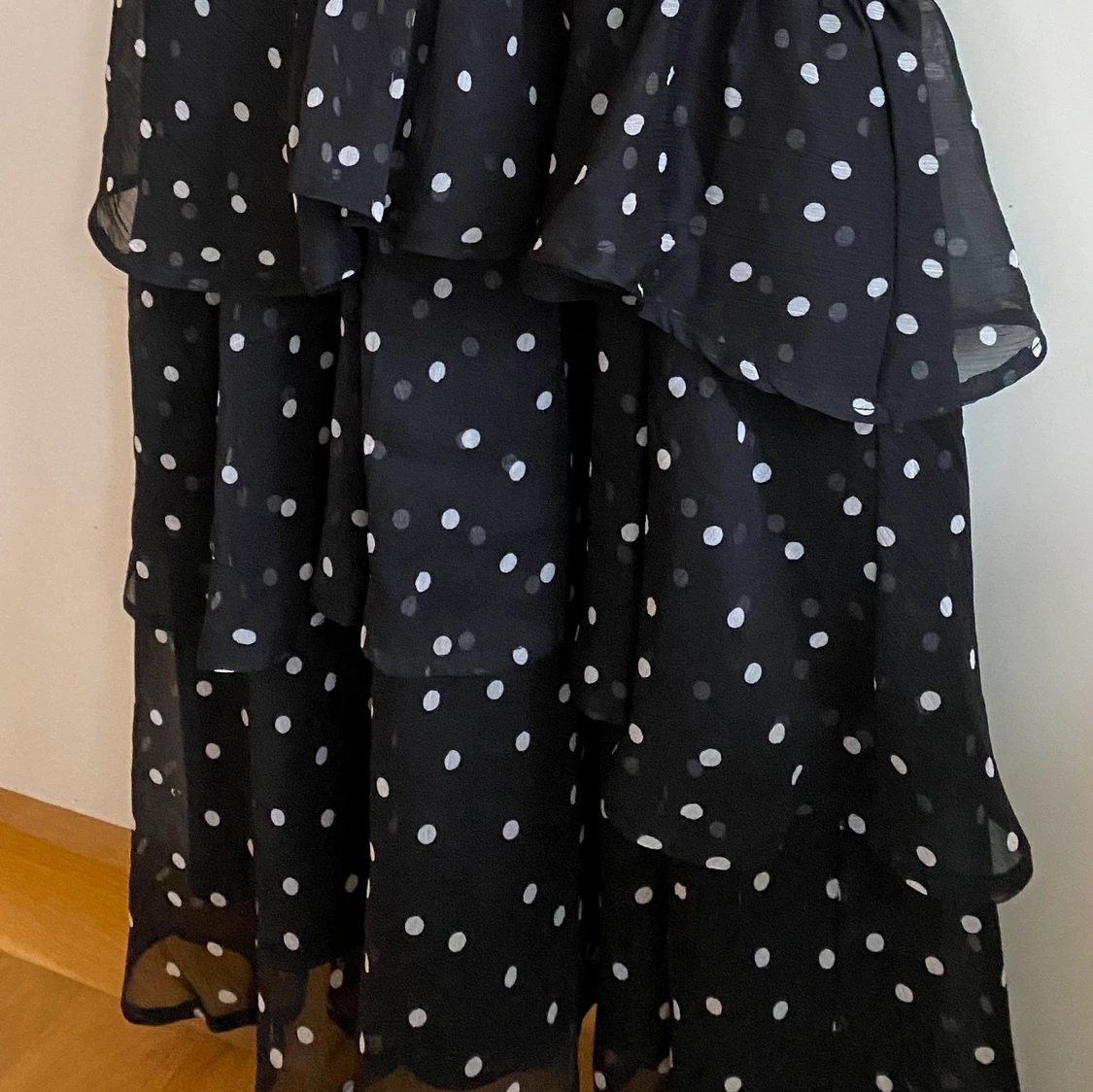 Prickig vålangklänning - 90