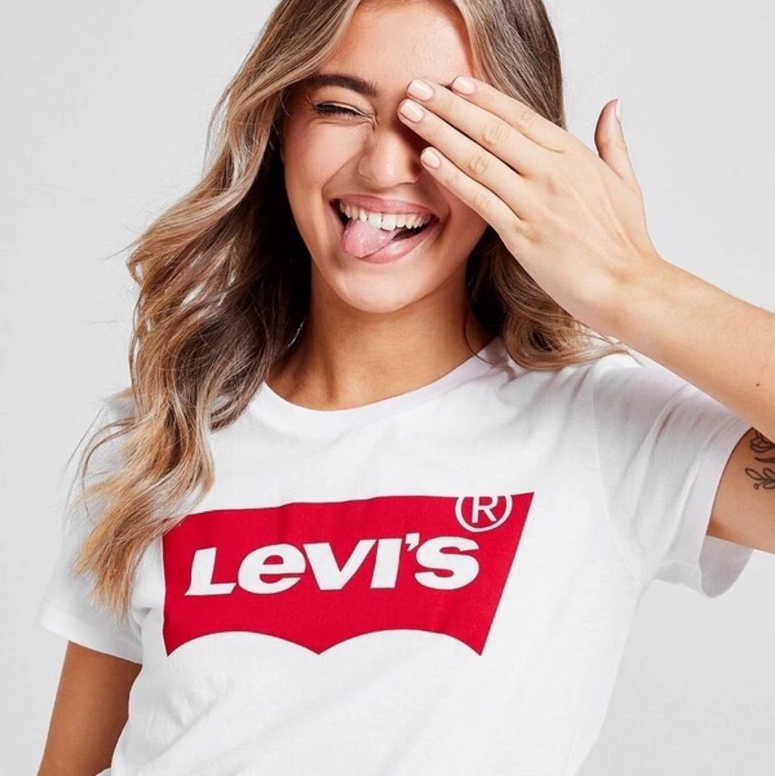Levi’s T-shirt