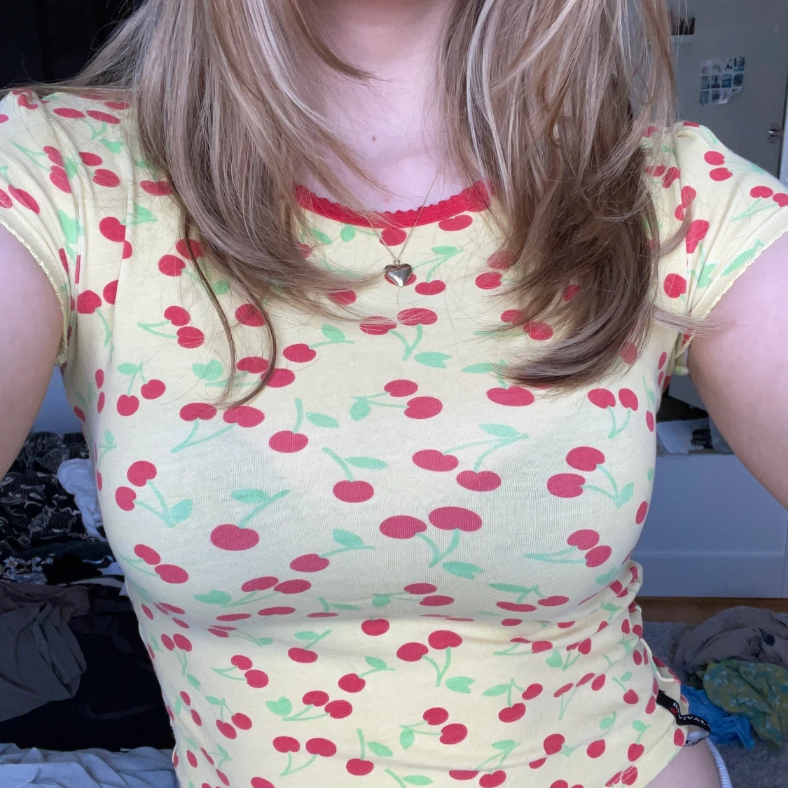 Söt crop top❤️🍒 - 90