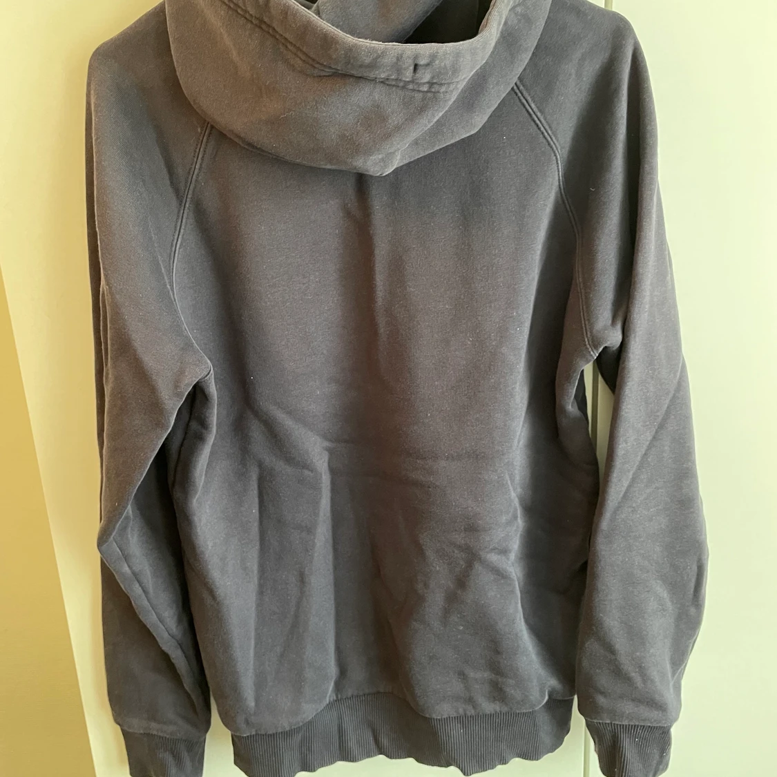 Peak performance hoodie - 90