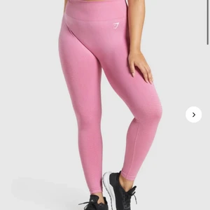 Gymshark VITAL SEAMLESS 2.0 LEGGINGS - Säljer dessa helt nya Gymshark vital seamless 2.0 leggings då jag inte fick någon användning av dem😫 storlek S 