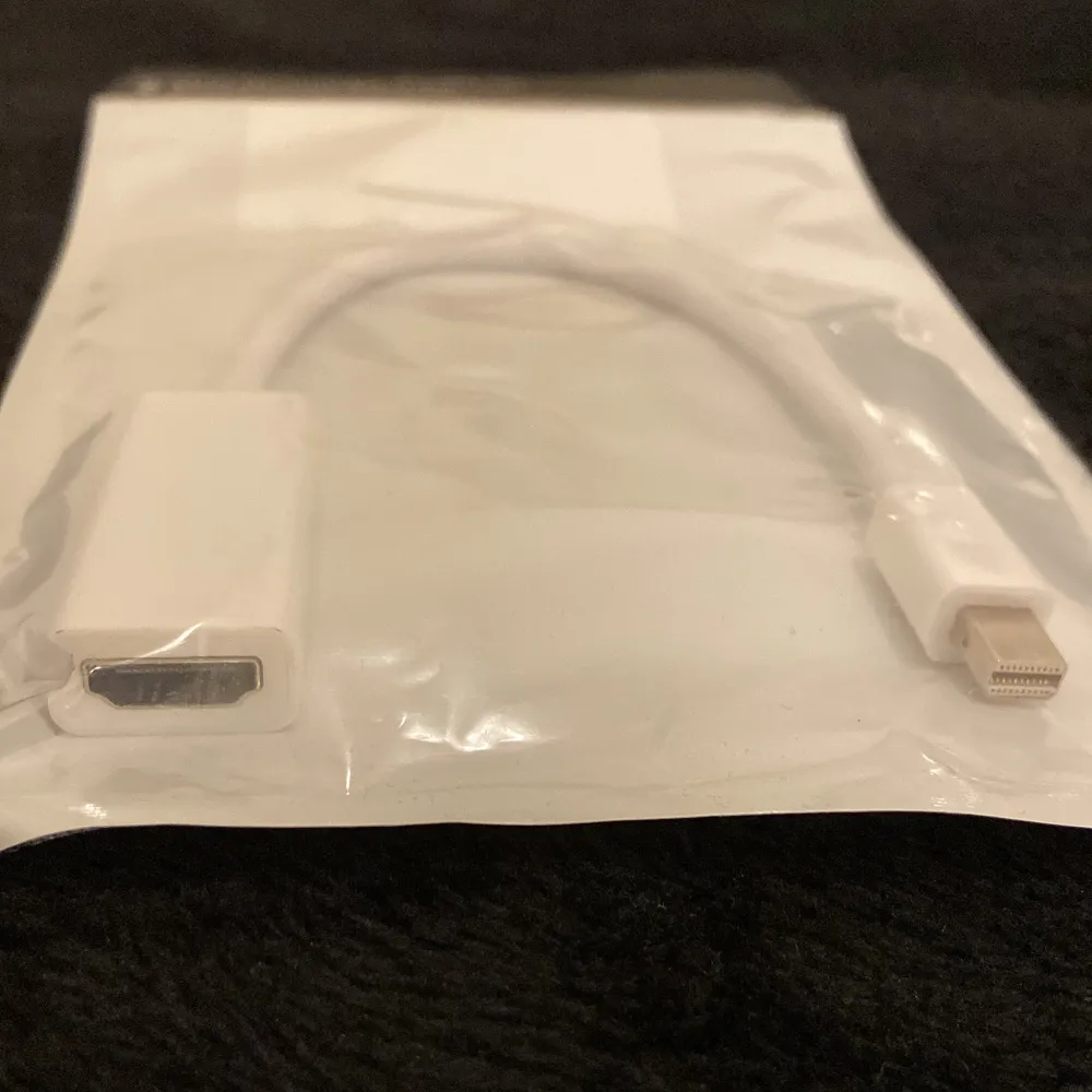 Säljer denna adaptern. Nypris: 159kr. Säljer för 80kr + frakt!!! . Muu.