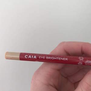 Caia eye brightener, oanvänd med plast på, frakt tillkommer❤️