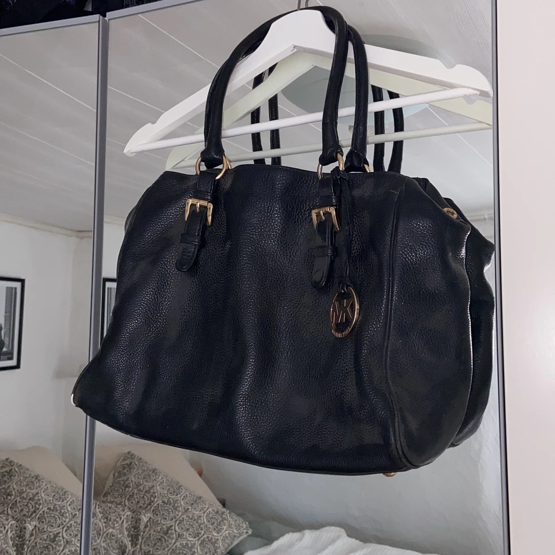 äkta väska från michael kors