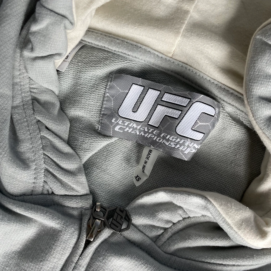 UFC hoodie XS - 91