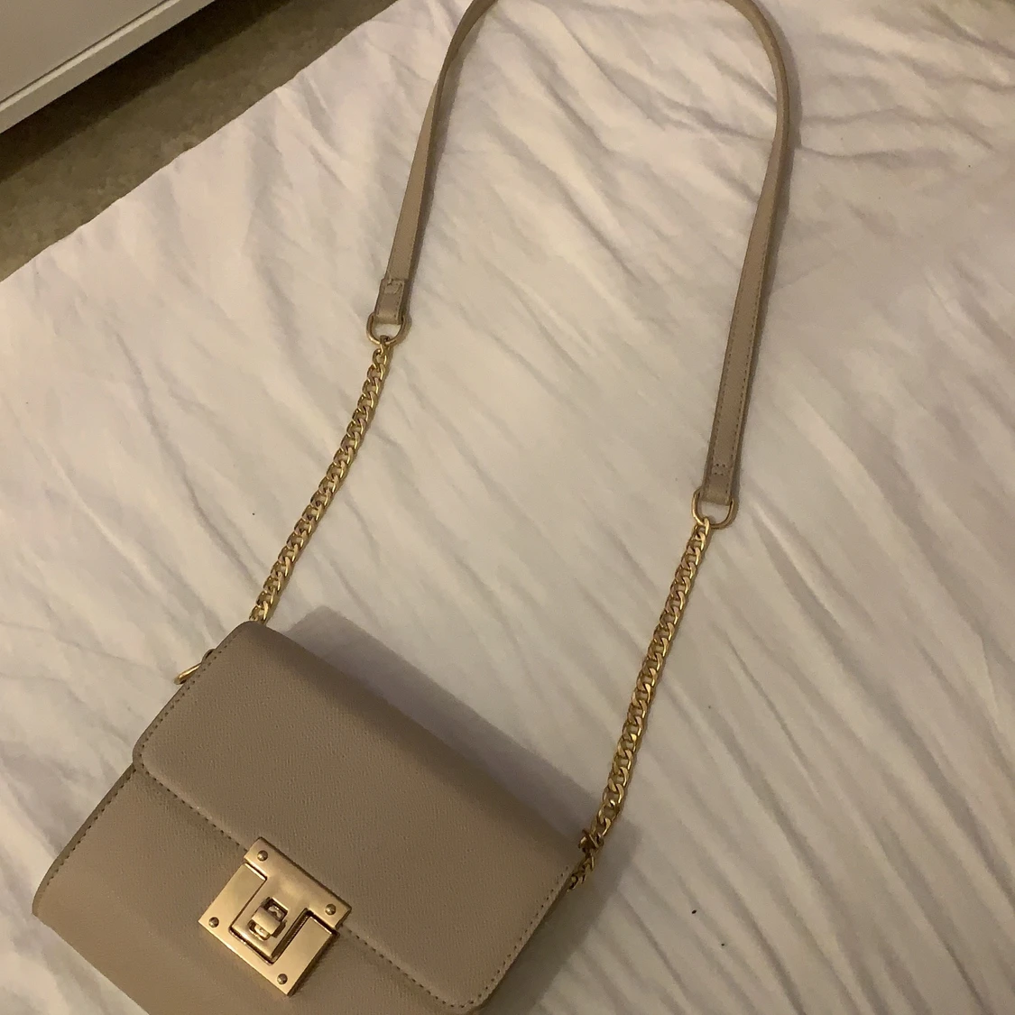 Beige väska - 90