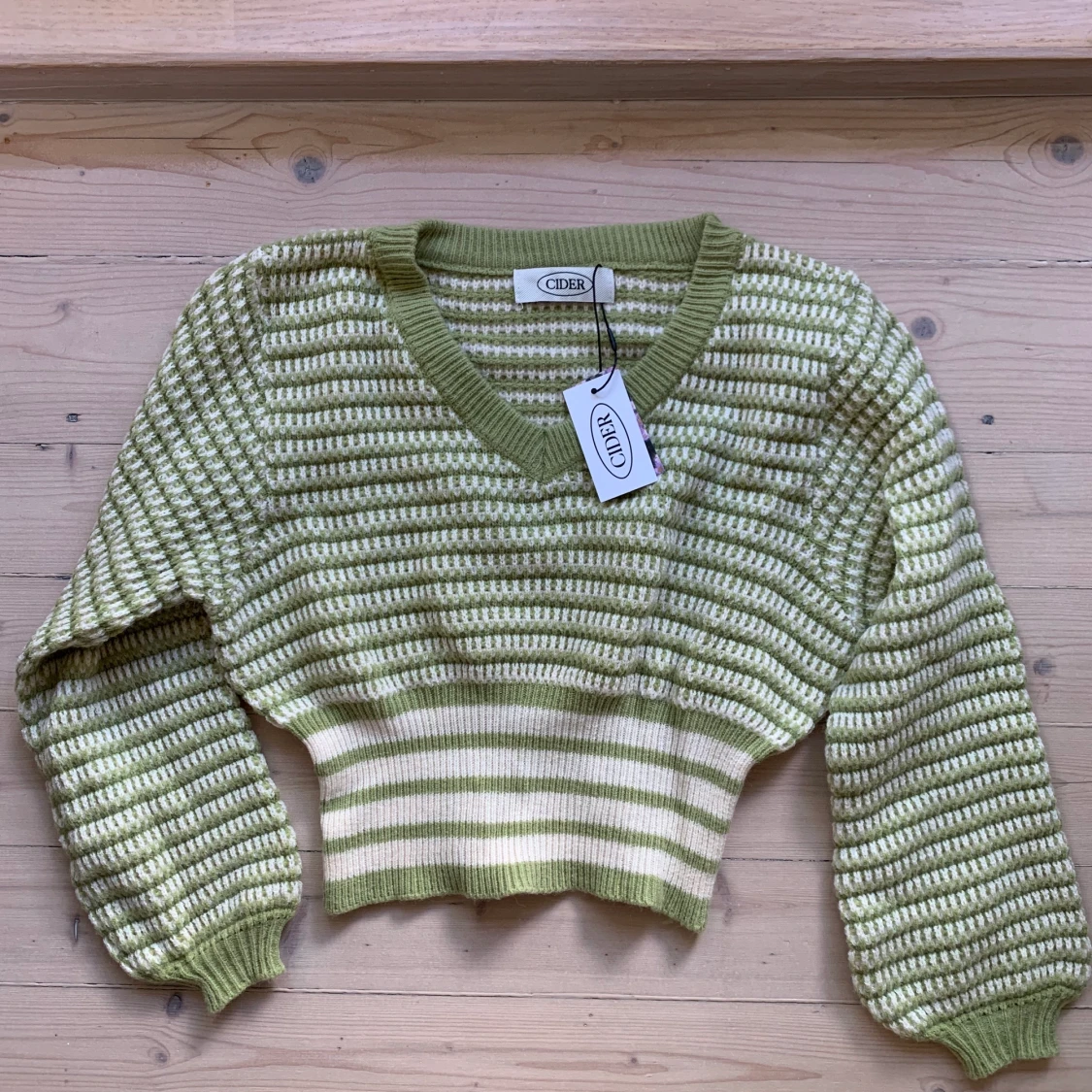 Stickad tröja från ShopCider - 90