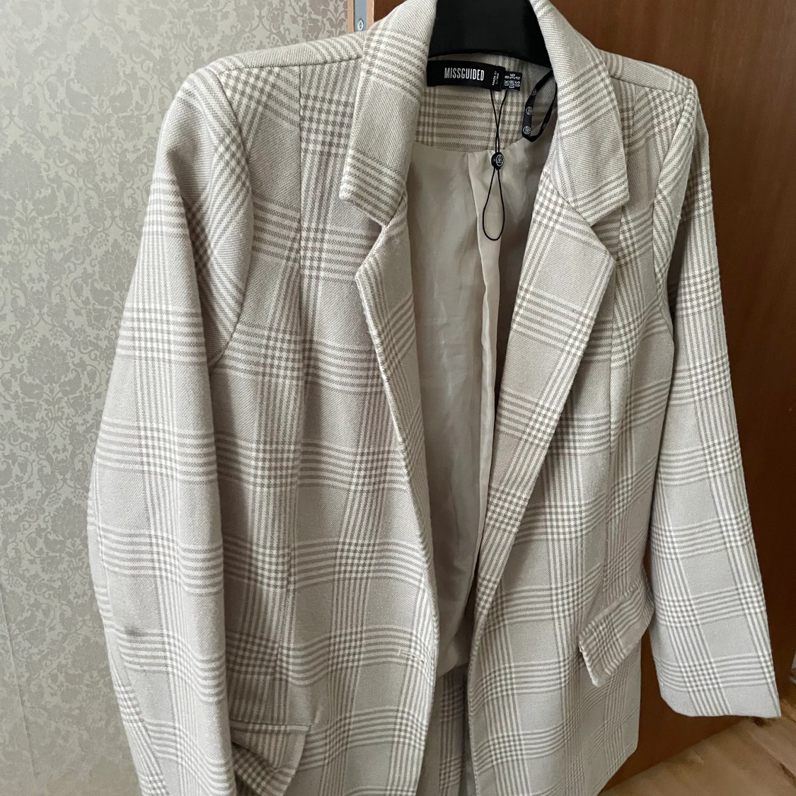 Så snygg kavaj som är helt slutsåld