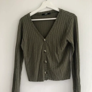 Kofta  - Knappt andvänd