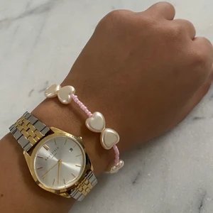 Pärlarmband - Jag tillverkar egna armband. Välj färg och design så fixar jag ett personligt armband/halsband/ring till dig. 