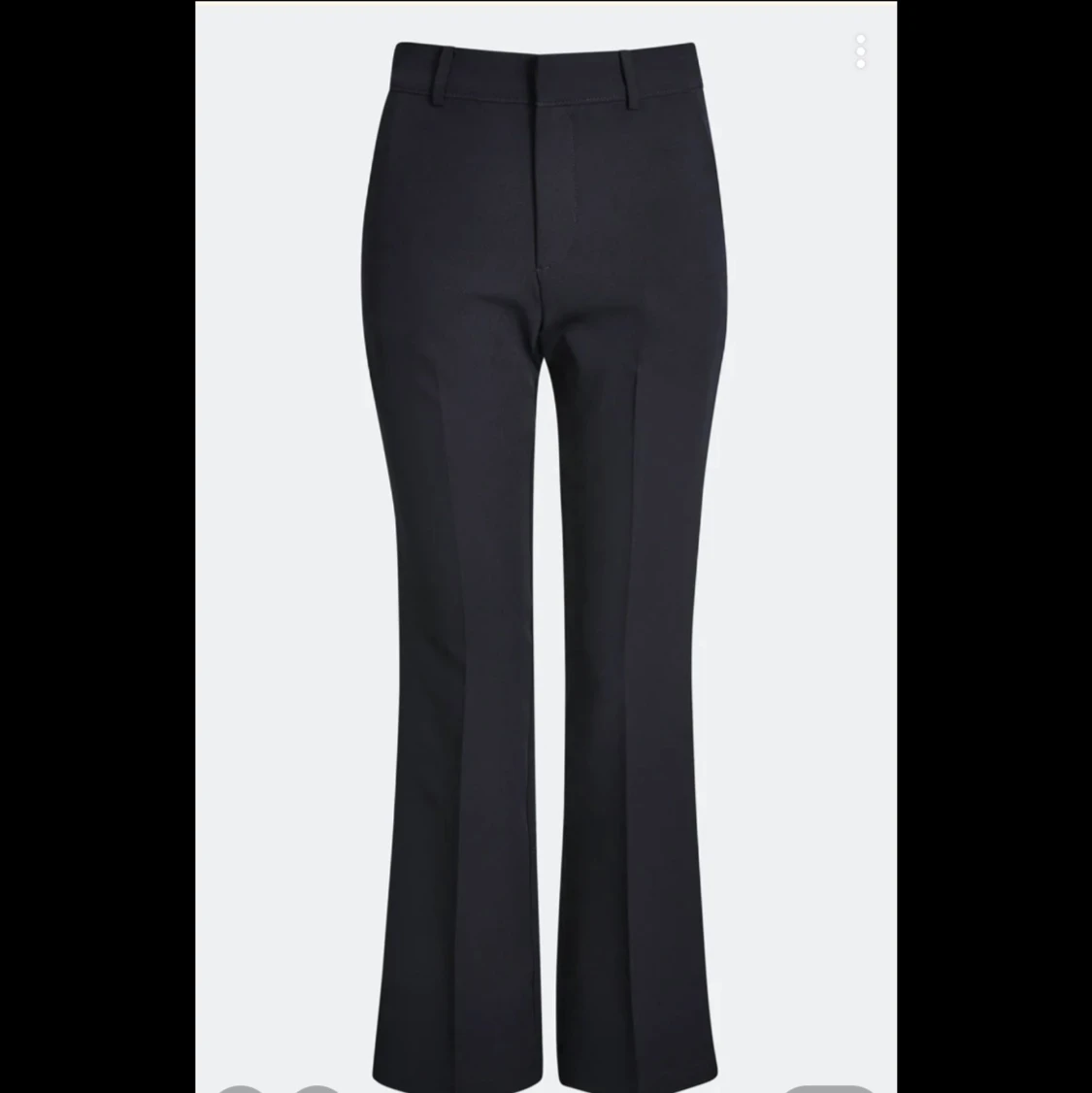 Bik bok svarta kostymbyxor storlek 34